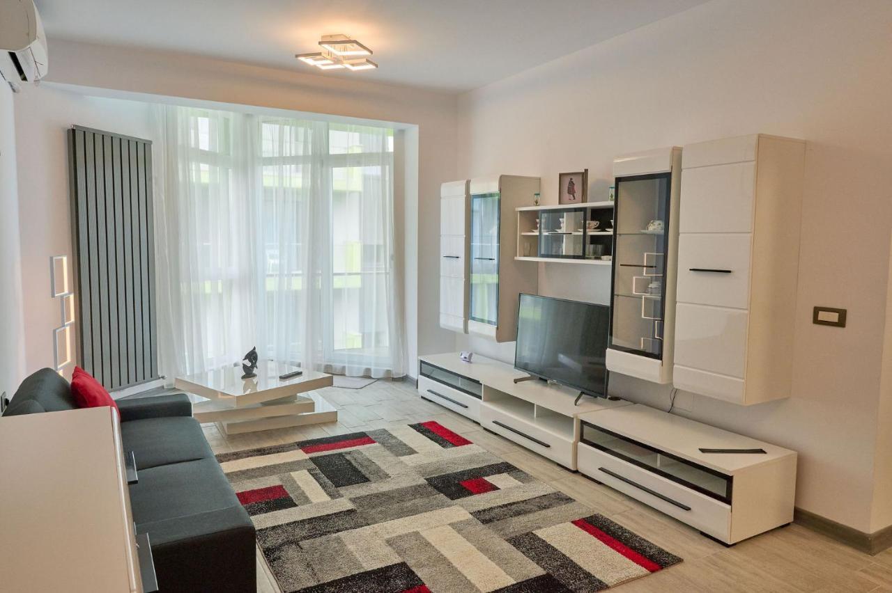 Crazy Sea View 1Br Apartment Spa Pools Resort Mamaia Exterior foto