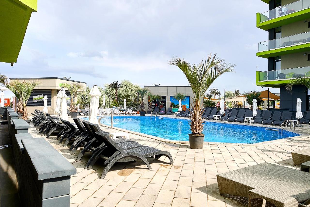 Crazy Sea View 1Br Apartment Spa Pools Resort Mamaia Exterior foto